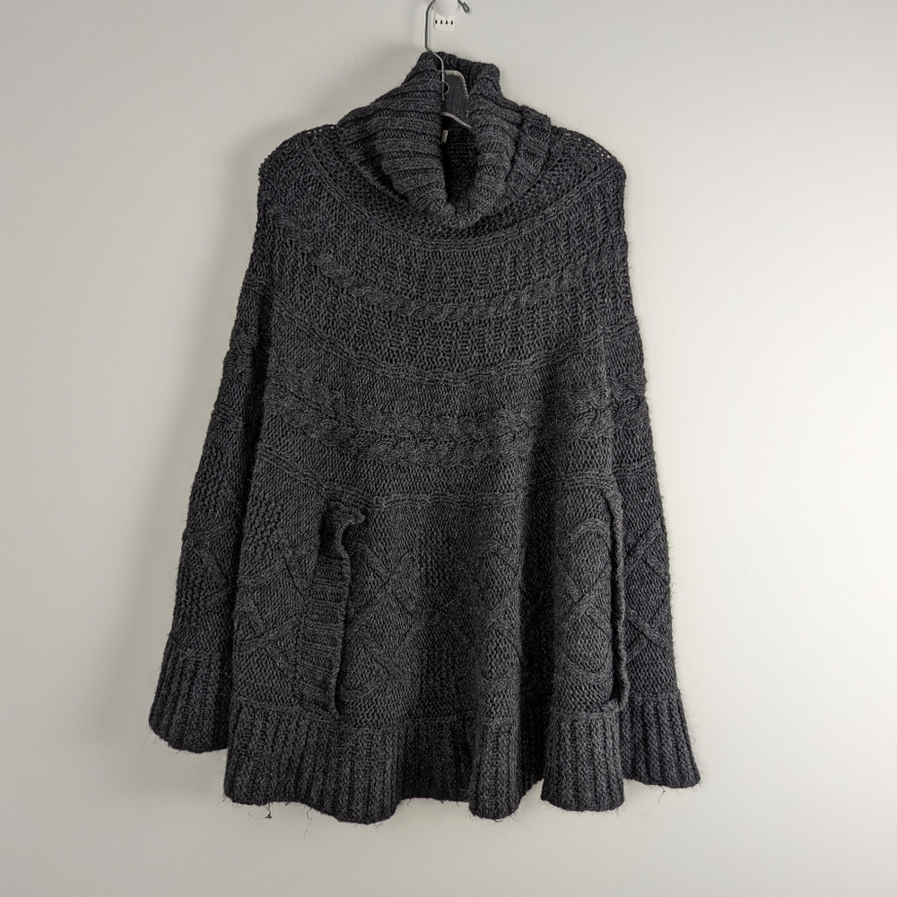 Cocogio Elegant Charcoal Knitted Cape - Italian Made, Wool Blend, One Size